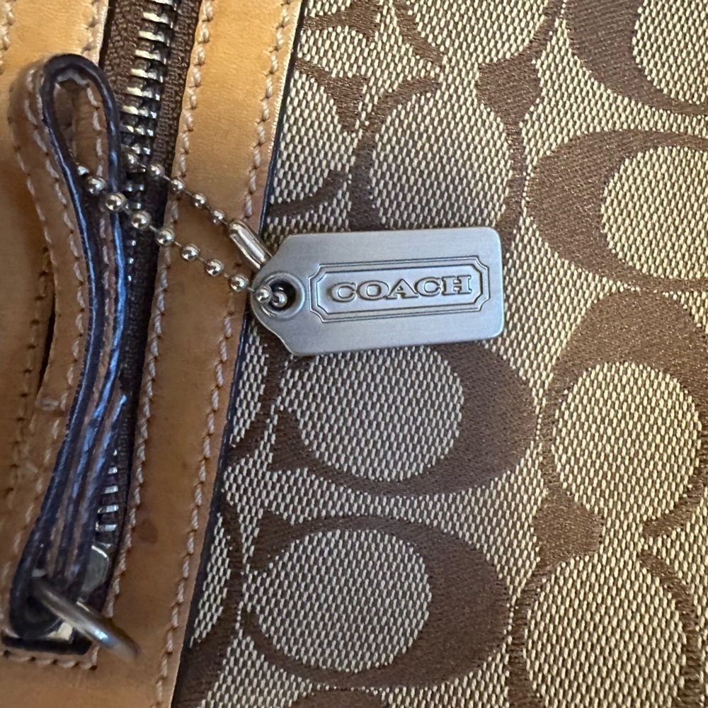 COACH 9349 Signature Crossbody Bag Brown Women - Picture 11 of 16
